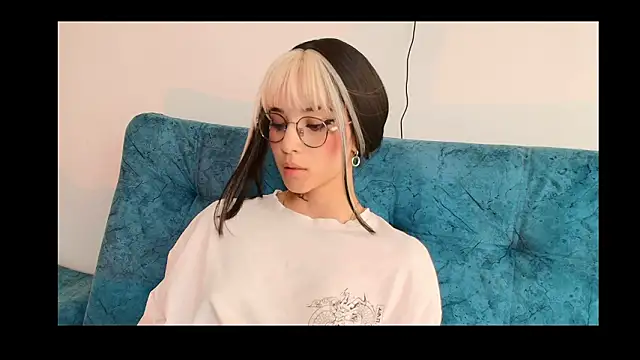 Giaa_MoretiiのライブXXXチャット