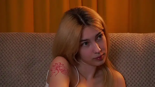 AngelicRice's Live XXX Chat