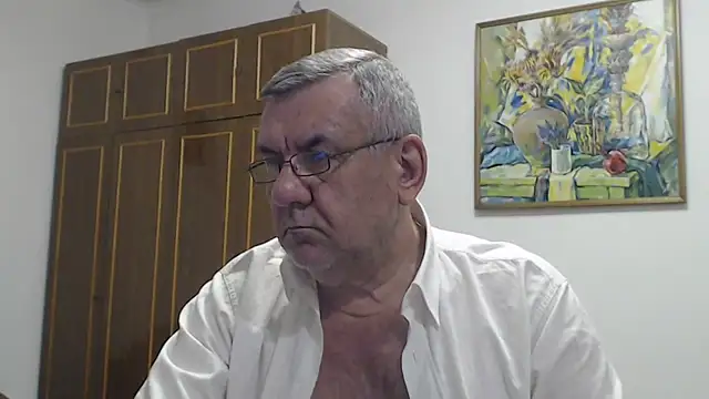 Show modela machomale3 na web-kameri