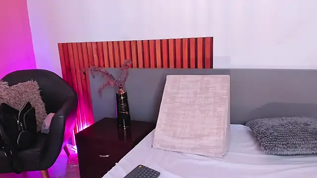 Zamira_Taylor's Live XXX Chat