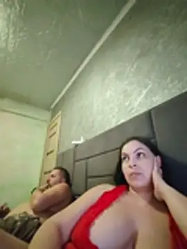 Chat +18 de Greta_Tamar ao vivo