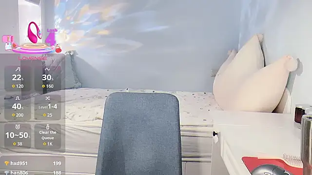 -Tilana-のウェブカメラショー