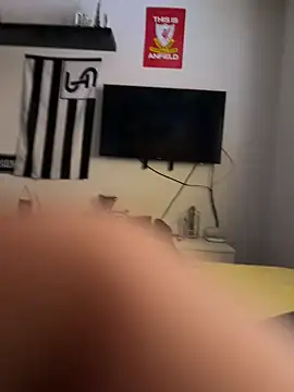 Sturmi18 élő XXX-chatje