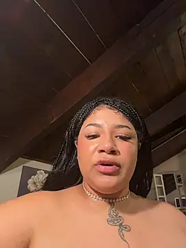 Živý XXX chat SashaLiciosa_