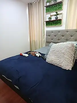 sasi_luna: онлайн-секс-чат