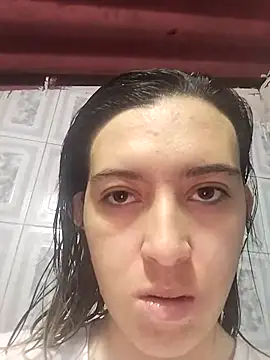 Greta_silber26 Adlı Modelin Canlı XXX Sohbeti