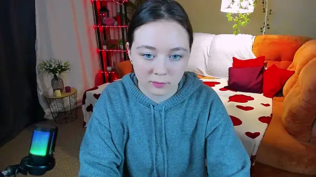 AlluringLookk – webcam-show