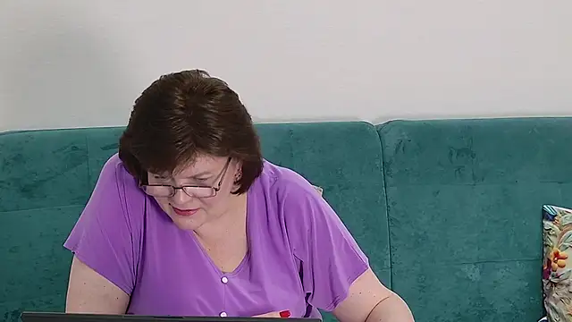 Sandra_Sunrise Chat XXX in diretta