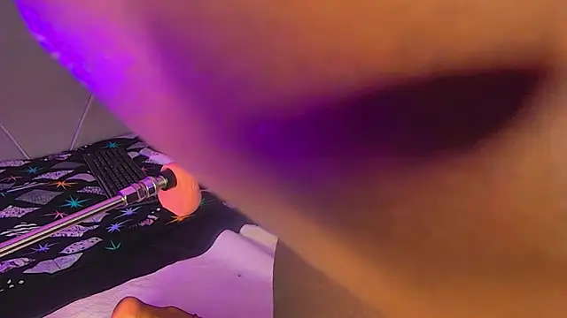 แชท XXX สดของ FiorelaLenin