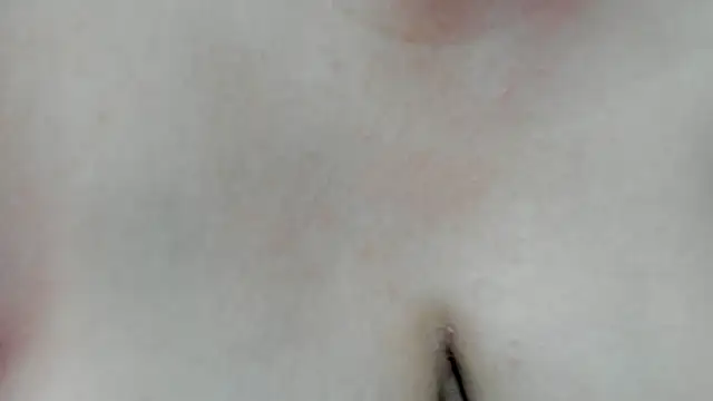 ScarletBigTitties Adlı Modelin Canlı XXX Sohbeti