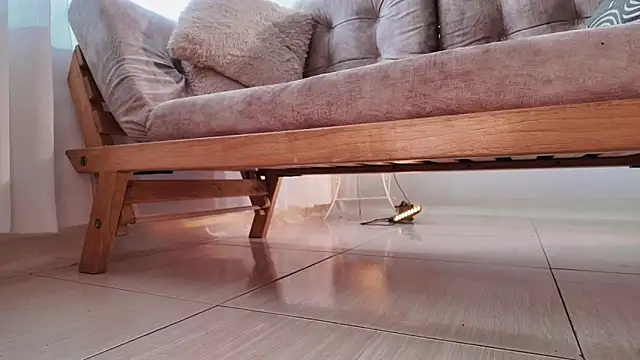 valcamtina Adlı Modelin Canlı XXX Sohbeti