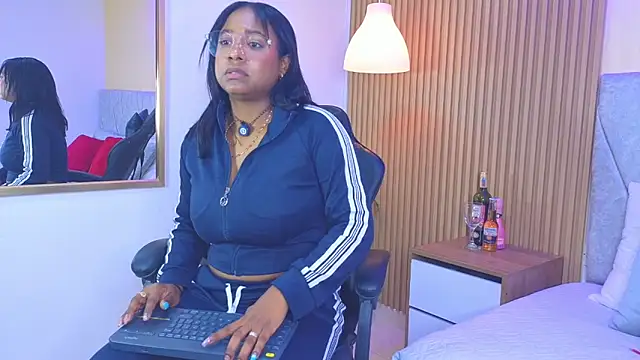 amara_queen_ 라이브 XXX 채팅