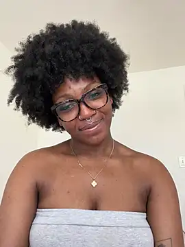 Онлайн чат XXX mochamimi