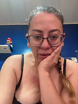 miss_hanna07: απευθείας συνομιλία ΧΧΧ