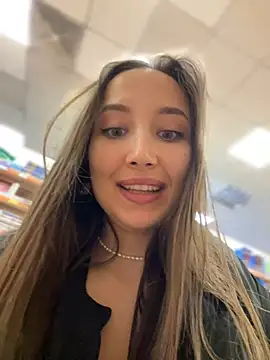 ICrazyOneIRL – webcam-show