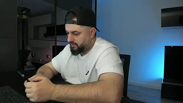 DravenPeakn Live XXX chat