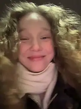 outside_rosy's Live XXX Chat