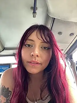 RojitasTeaseX_ Adlı Modelin Canlı XXX Sohbeti