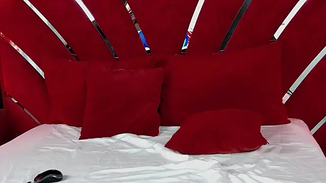 Živý XXX chat Elarisse