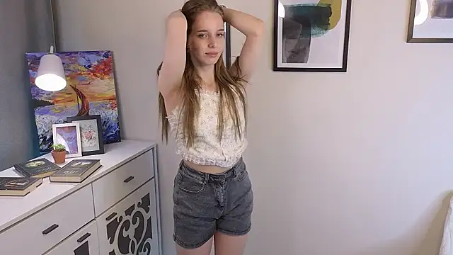 Nina_Crown Live XXX Chat