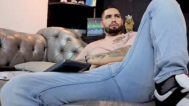 Chat +18 de matteosantos ao vivo