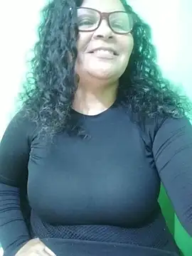 Amarantha25's Live XXX Chat