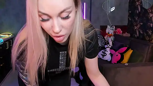 Blckmirrorr Live XXX Chat