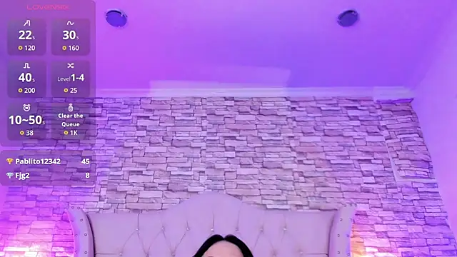 Gina_Myers Adlı Modelin Canlı XXX Sohbeti