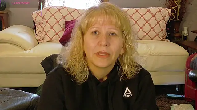 Badgirlpr2's Live XXX Chat