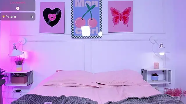 NaeniaDemon_ Adlı Modelin Canlı XXX Sohbeti