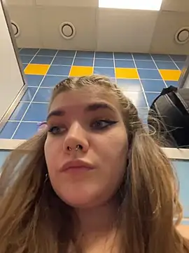 Holy_Tereza Webcam Show