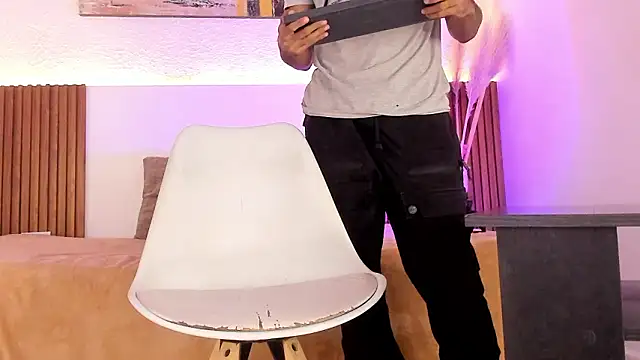 Chat XXX ao vivo de zander_2120