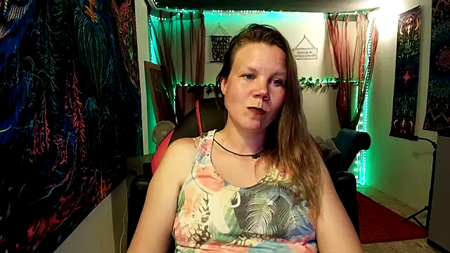 CallMeMaria Pertunjukan Webcam