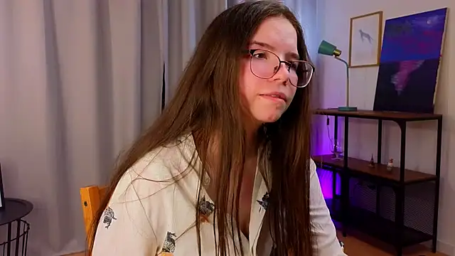 Chat XXX ao vivo de EnidCadarette