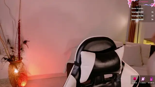 แชท XXX สดของ AnabelWolf