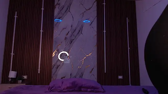 دردشة aixa_show الجنسية المباشرة