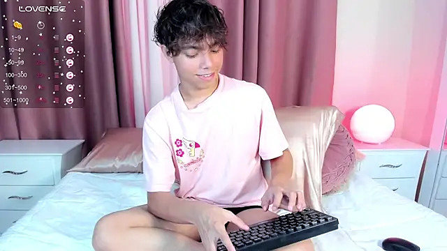 Honeymoon_sarielのウェブカメラショー