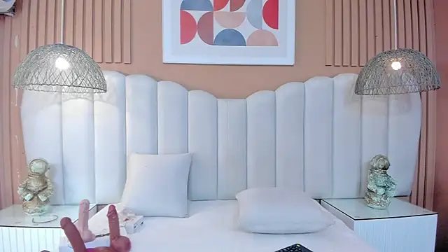 Sara_Vanegas' Live XXX Chat