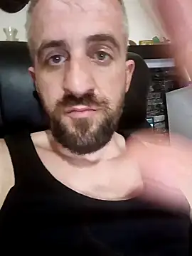 Show modela GrofLicno na web-kameri