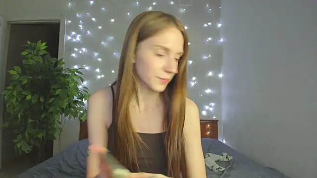 Kelly_Gerzikaa Live XXX-Chat