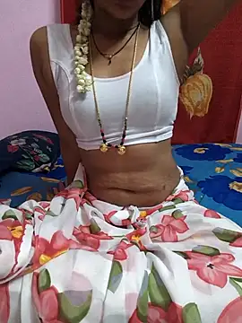 Rosely-rosely Chat XXX in diretta