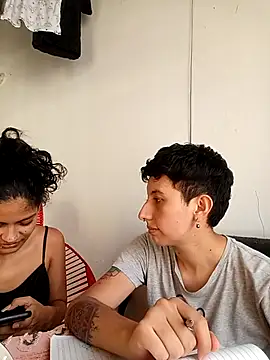 Mei_and_GabyのライブXXXチャット