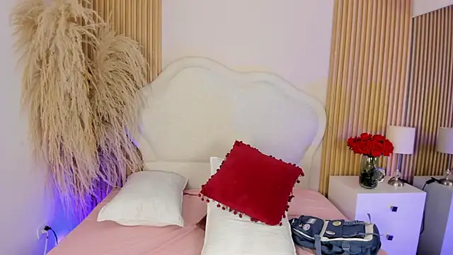 Chat +18 de rebeca_taylor ao vivo