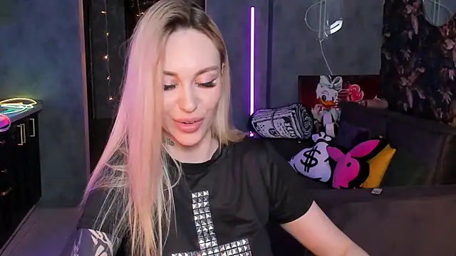 Chatroom XXX en direct de Blckmirrorr