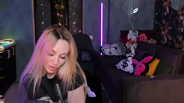 Czat XXX na żywo – Blckmirrorr