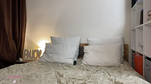 SunriseGuys' Webcam Show