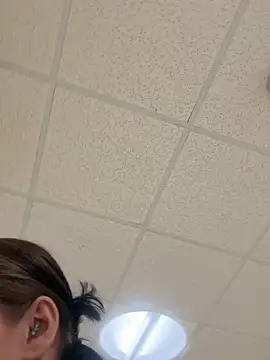 Pokazy przed kamerką – lolabunny9