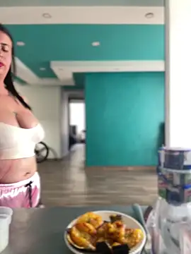 Chatroom XXX en direct de Devilsweet17