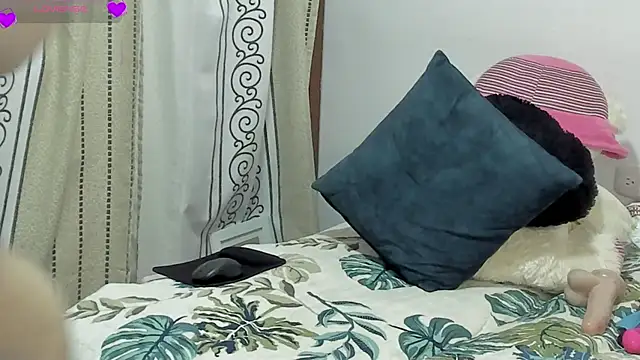 BrendaXiomy 现场XXX聊天