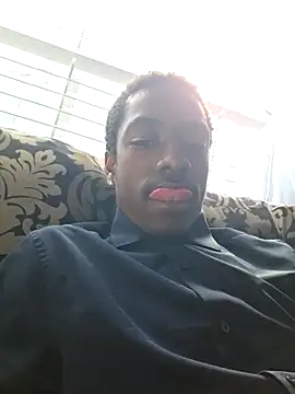 Show de hormoneactivated na webcam